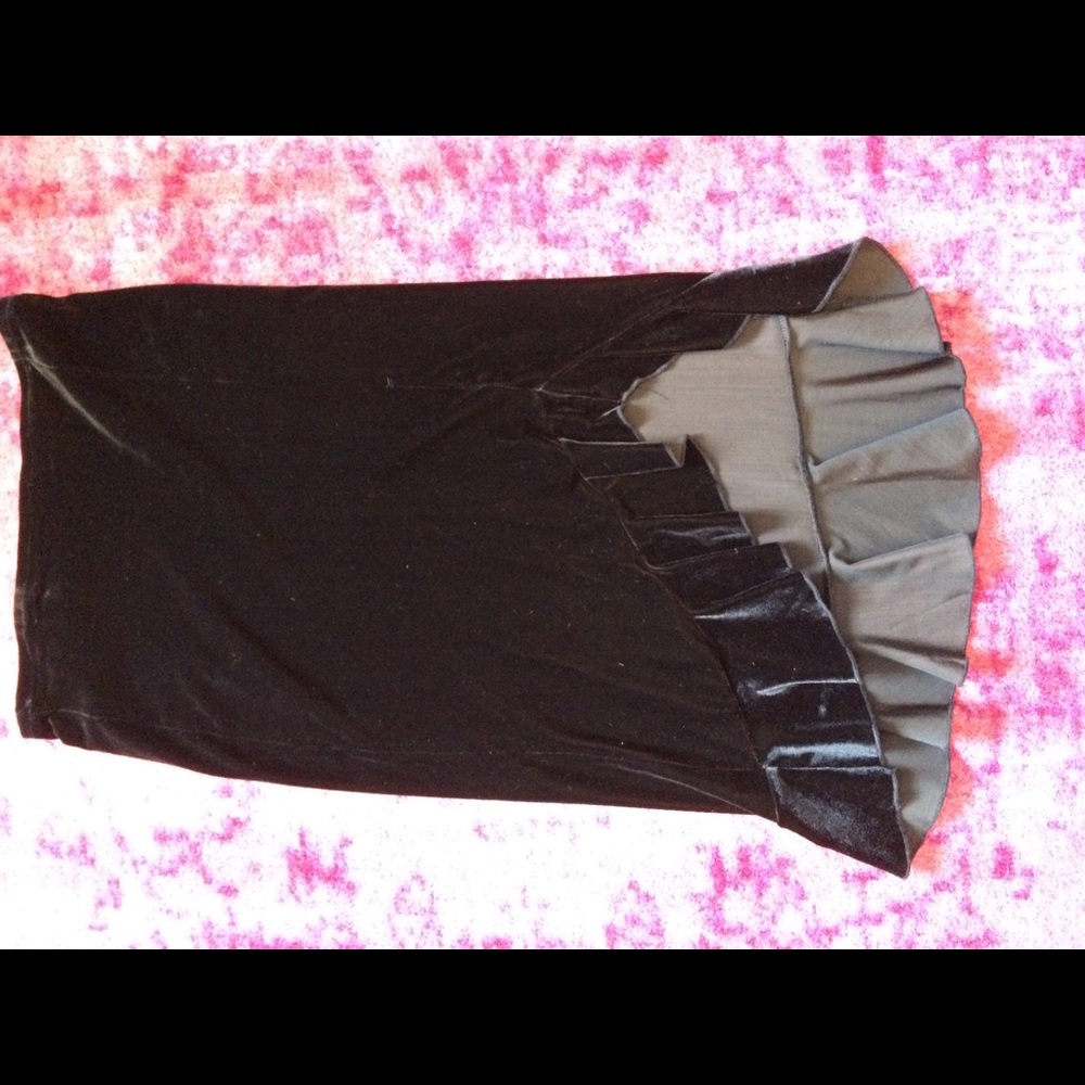 Black velvet  skirt